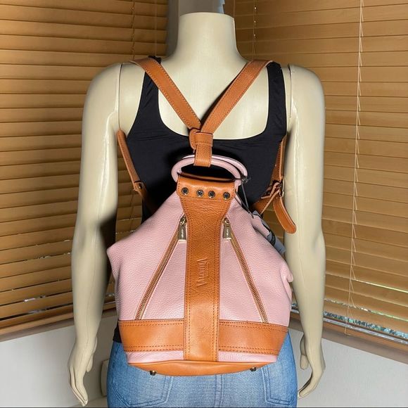 NWT LAST ONE RARE Valentina Sling Backpack Real Italian Leather Convertible Bag - Picture 3 of 16